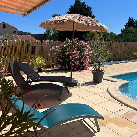 Bed and Breakfast Les Voyages De Louison 3*
